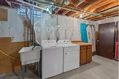 12111 Inkster Road, Livonia, MI 48150 - Photo 19