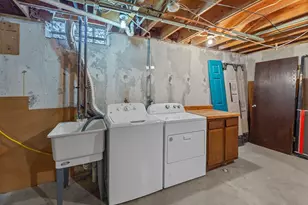 12111 Inkster Rd, Livonia, MI 48150 - Photo 19