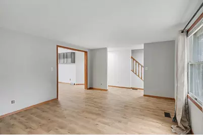 5875 B Drive S, Battle Creek, MI 49014 - Photo 9