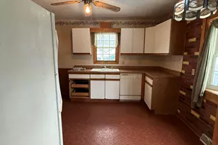 2529 Lake Shore Dr, Niles, MI 49120 - Photo 5