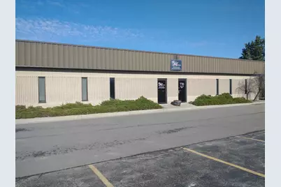 760 Woodland Drive E, Saline, MI 48176 - Photo 1