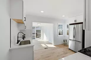 7077 Deering St, Garden City, MI 48135 - Photo 7