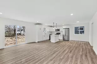 368 N Sherman St, Allegan, MI 49010 - Photo 3