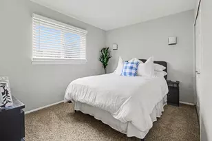 9286 Chamberlain St, Romulus, MI 48174 - Photo 11