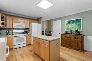 6732 Bay Ridge Rd, Kalamazoo, MI 49009 - Photo 11