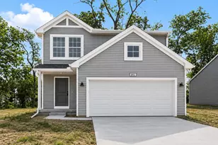 1002 Cedarwood Dr, Greenville, MI 48838 - Photo 1