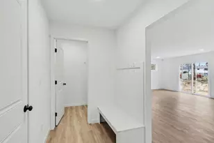 10077 Kearns Ct, Portage, MI 49024 - Photo 9