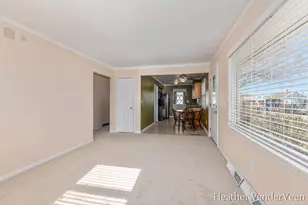 5439 Averill Ave SW, Grand Rapids, MI 49548 - Photo 7