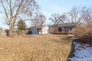 5439 Averill Ave SW, Grand Rapids, MI 49548 - Photo 19