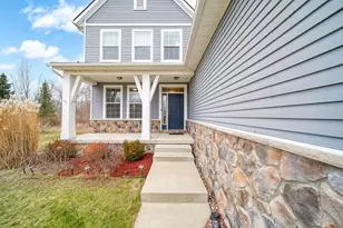 4070 Magnolia Pkwy, Jackson, MI 49201 - Photo 3