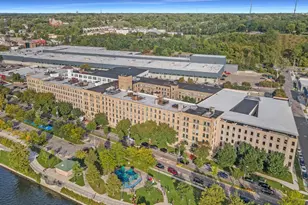 940 Monroe Ave NW, Grand Rapids, MI 49503 - Photo 3