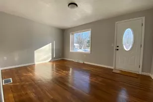 1308 Dudley Ave, Muskegon, MI 49442 - Photo 3