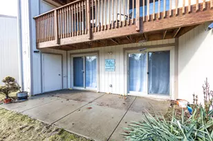 1655 Riverside Dr, Rochester Hills, MI 48309 - Photo 27