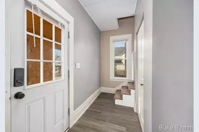 619 Oakdale Street SE, Grand Rapids, MI 49507 - Photo 3