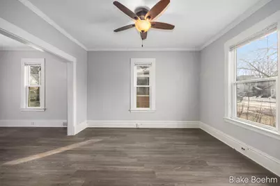 619 Oakdale Street SE, Grand Rapids, MI 49507 - Photo 5