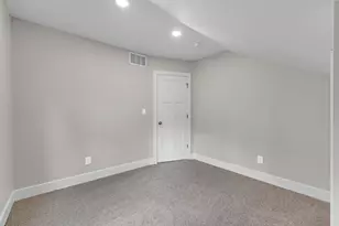 9045 Hillcrest Dr, Whitmore Lake, MI 48189 - Photo 21