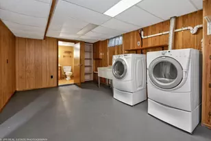 656 Marvin Ave, Saint Joseph, MI 49085 - Photo 17