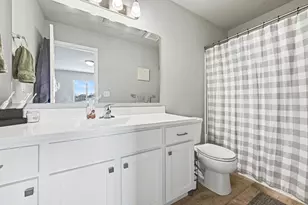 329 Lotz Ct, Wayland, MI 49348 - Photo 15