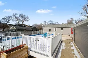 1046 Bronson Ave, Plainwell, MI 49080 - Photo 17