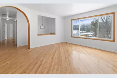 655 Ferndale Avenue, Lake Orion, MI 48362 - Photo 3