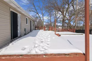 655 Ferndale Ave, Lake Orion, MI 48362 - Photo 9