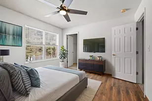 992 Ada Pl Dr SE, Grand Rapids, MI 49546 - Photo 11