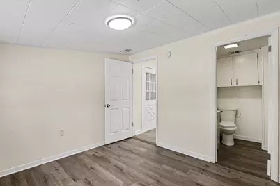 54 S Sheridan Drive, Muskegon, MI 49442 - Photo 11