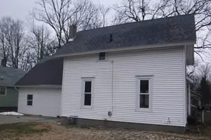 324 S Fair St, Otsego, MI 49078 - Photo 3