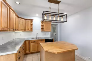 2206 Woodward Ave, Kalamazoo, MI 49007 - Photo 5