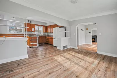 2326 S Burdick Street, Kalamazoo, MI 49001 - Photo 11