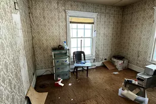 50022 Michigan 40, Paw Paw, MI 49079 - Photo 9