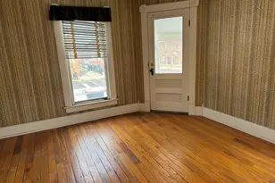 504 S Superior St, Albion, MI 49224 - Photo 5