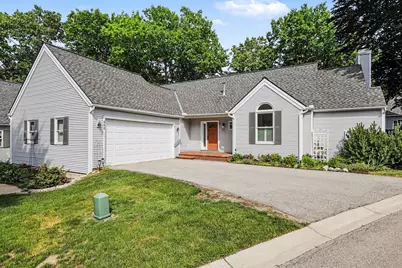 542 Heritage Drive, Ann Arbor, MI 48105 - Photo 1