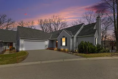 542 Heritage Drive, Ann Arbor, MI 48105 - Photo 3