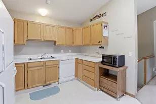 17091 Winona Ct, Howard City, MI 49329 - Photo 11