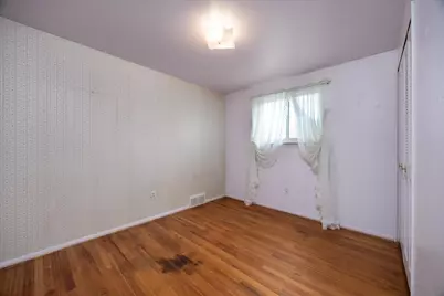 38240 Tottenham Road, Sterling Heights, MI 48312 - Photo 19