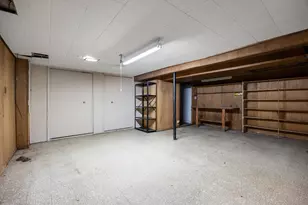 38240 Tottenham Rd, Sterling Heights, MI 48312 - Photo 13