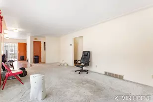 746 Riley St, Holland, MI 49424 - Photo 23