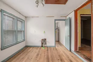 1103 W Mt Garfield Rd, Norton Shores, MI 49441 - Photo 15