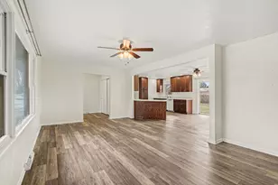 64588 W North Park Dr, Constantine, MI 49042 - Photo 7