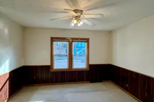 557 Hopson St NE, Grand Rapids, MI 49503 - Photo 9