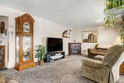 1775 Monroe Beach, Battle Creek, MI 49014 - Photo 11