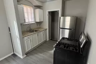 12123 Asbury, Detroit, MI 48227 - Photo 3