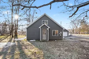 172 W Barton St, Newaygo, MI 49337 - Photo 21