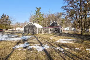 172 W Barton St, Newaygo, MI 49337 - Photo 25