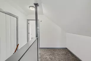 172 W Barton St, Newaygo, MI 49337 - Photo 9