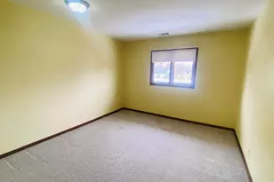 230 S State St, Zeeland, MI 49464 - Photo 11