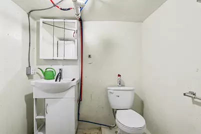 130 E Water Street, Constantine, MI 49042 - Photo 11