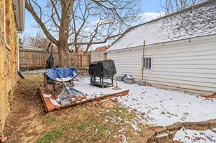 54 E Emmett Street E, Battle Creek, MI 49017 - Photo 21