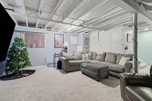 54 E Emmett Street E, Battle Creek, MI 49017 - Photo 9